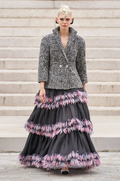 Look 6
